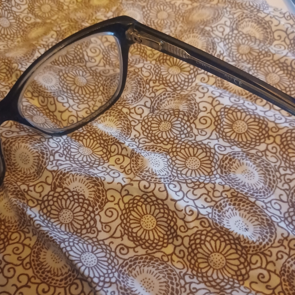 PRADA 👓  Link - Picture 9 of 13